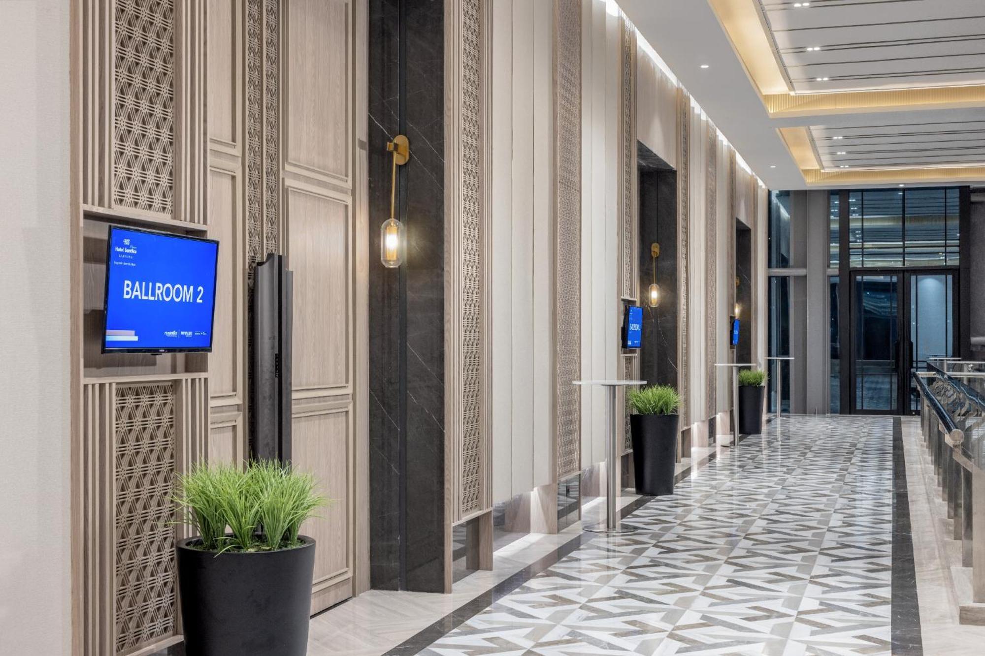 Hotel Santika Premiere Lampung