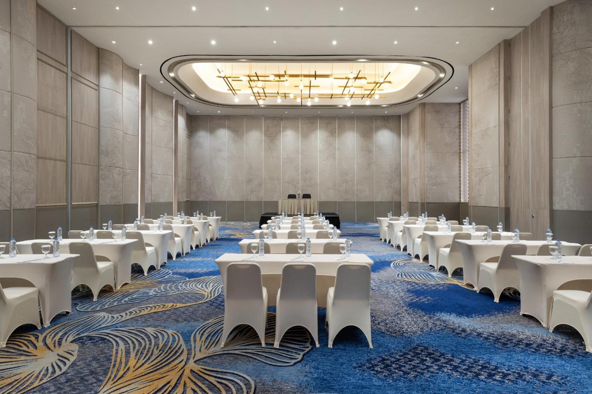 Santika Premiere Lampung 4*