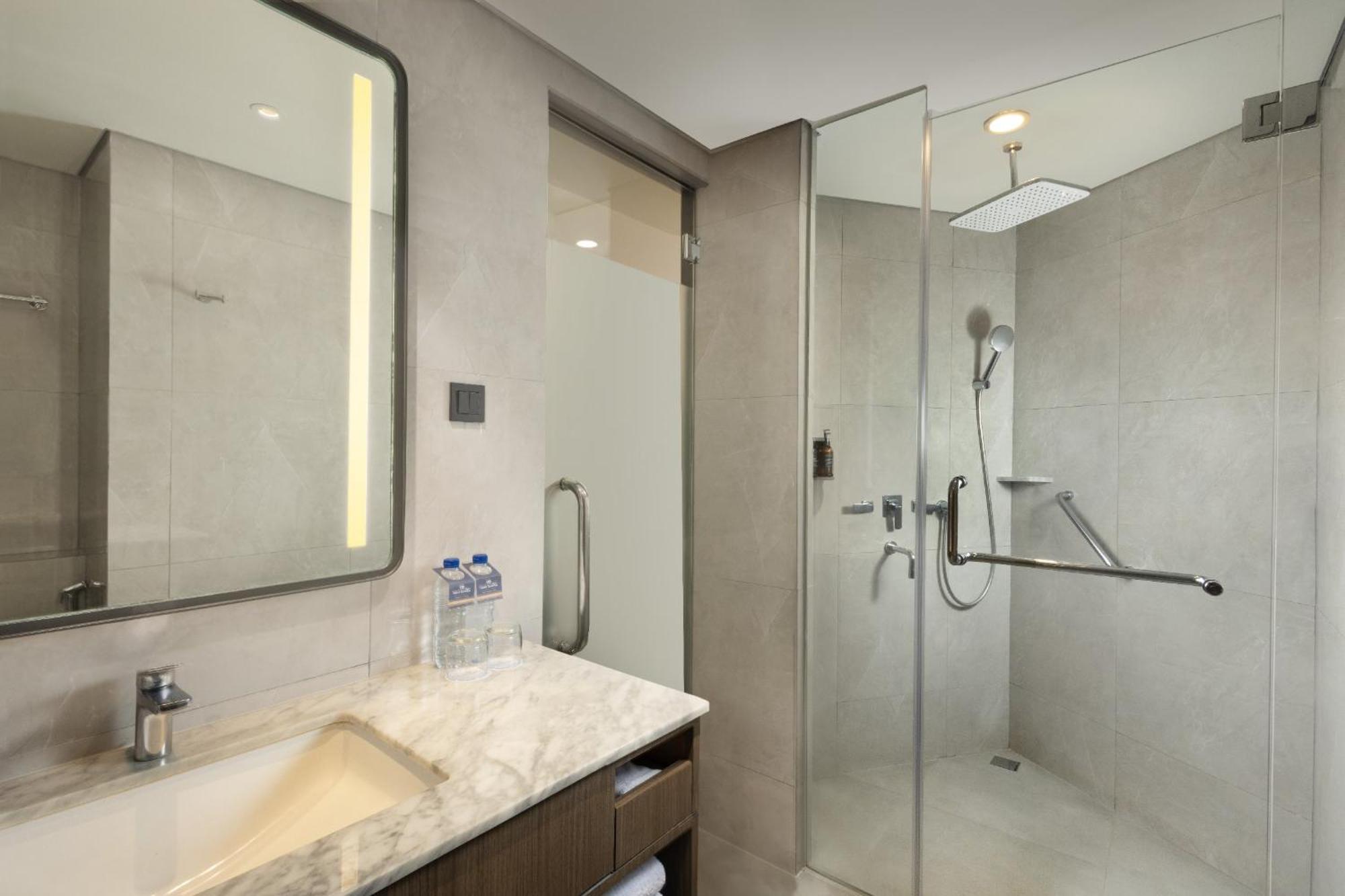Hotel Santika Premiere Lampung 4*