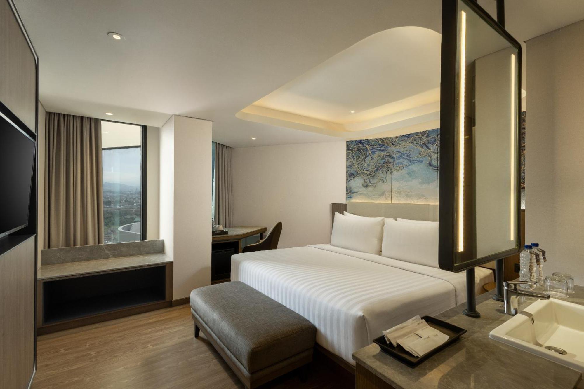 Santika Premiere Lampung Hotel