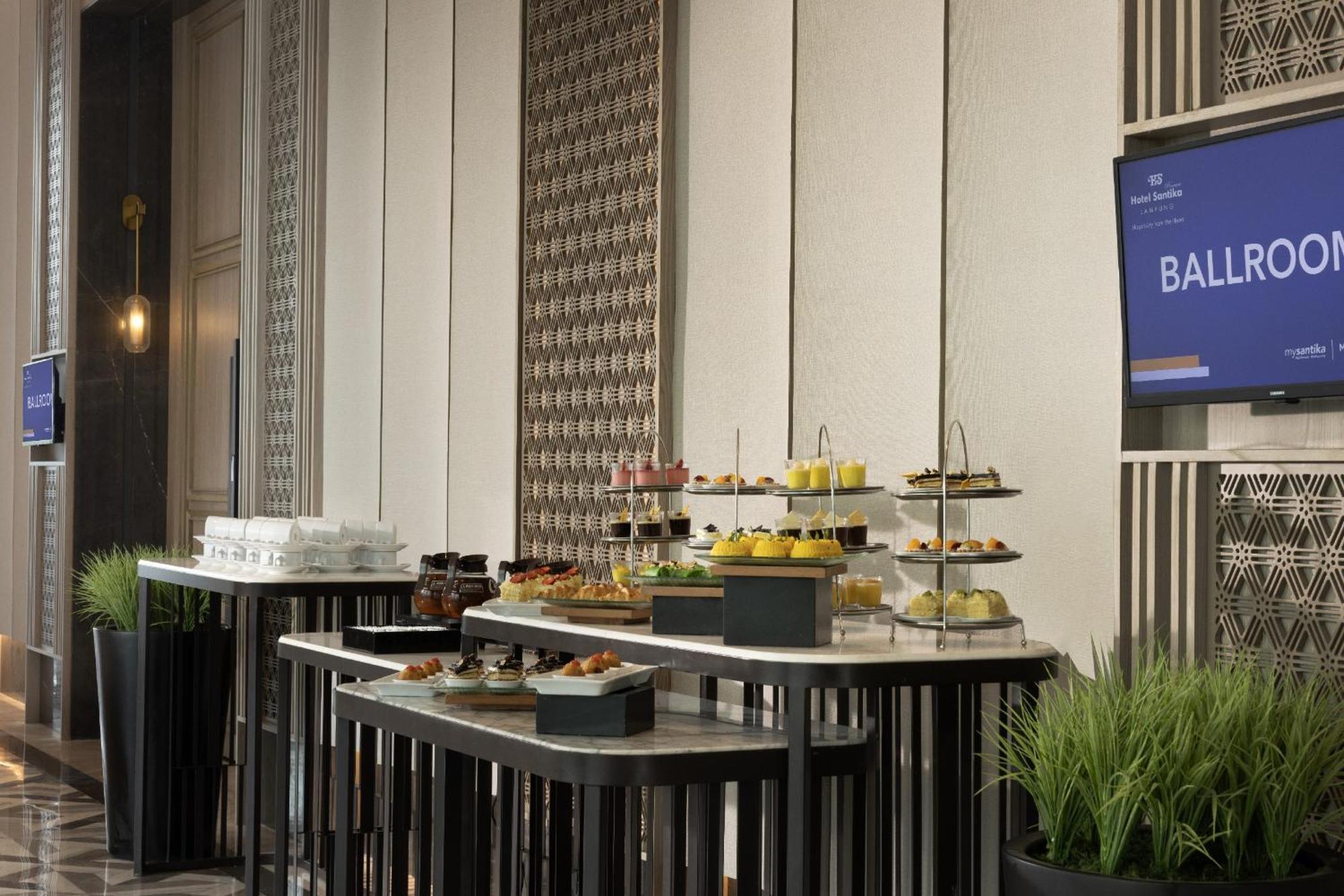 Hotel Santika Premiere Lampung